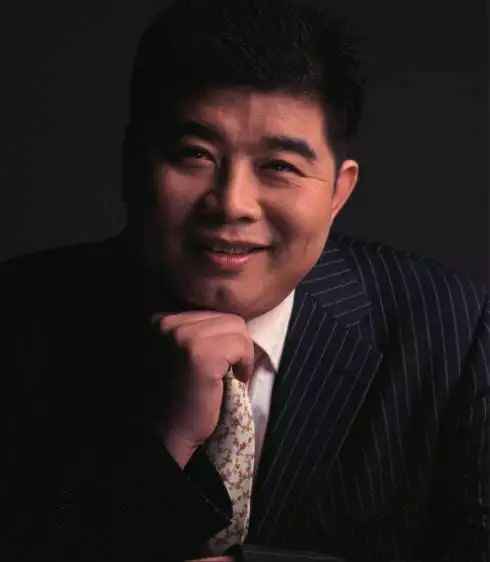 钢铁巨擘上市突围：李茂津领军友发集团冲击全球管业巅峰