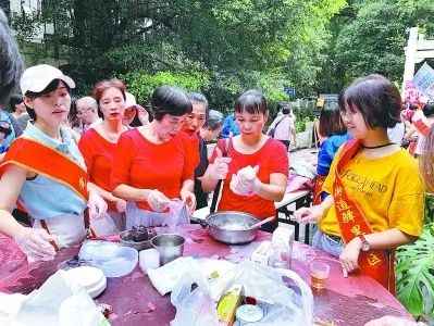 福建老旧小区改造征求意见:全方位升级门窗隔音、拆除违建、加装门禁、拓宽道路 福建老旧小区改造征求意见:全方位升级门窗隔音、拆除违建、加装门禁、拓宽道路