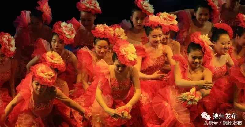 奥仁格管道推荐:辽宁热浸塑涂塑钢管行业锦州“五一”劳模表彰纪实 奥仁格管道推荐:辽宁热浸塑涂塑钢管行业锦州“五一”劳模表彰纪实