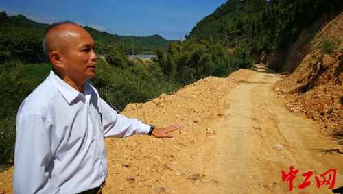 肇庆热浸塑涂塑钢管批发 怀集七甲村脱贫攻坚 中铁广州局彰显担当 肇庆热浸塑涂塑钢管批发 怀集七甲村脱贫攻坚 中铁广州局彰显担当