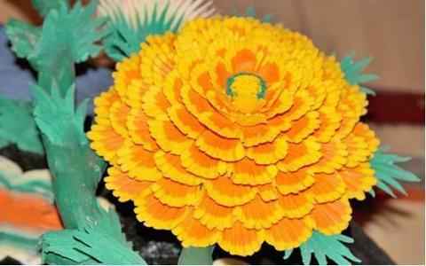 酥油花：盛开在冰点的奇异之花——西藏热浸涂塑钢管制造厂带您探索