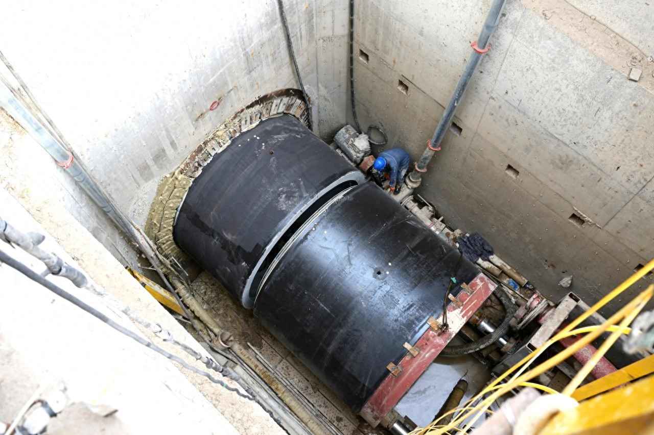 电力电缆顶管技术新纪元:宁夏最长地下工程贯通引领发展 电力电缆顶管技术新纪元:宁夏最长地下工程贯通引领发展