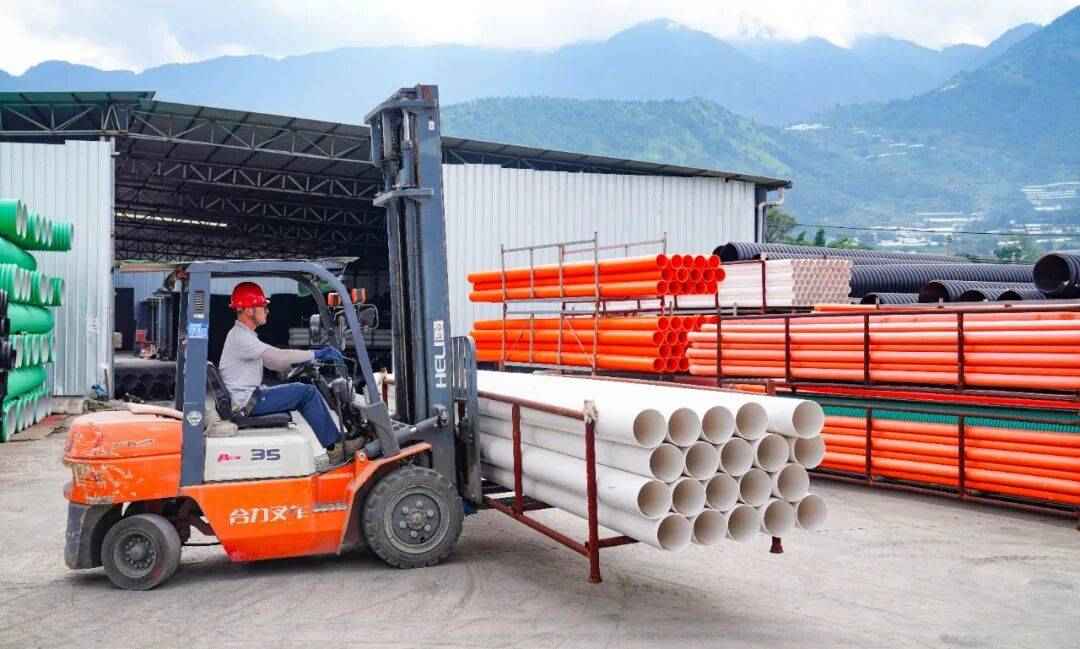 山西CPVC电力管厂家 四川福塑科技有限公司：以科技强实业 用爱心暖人心