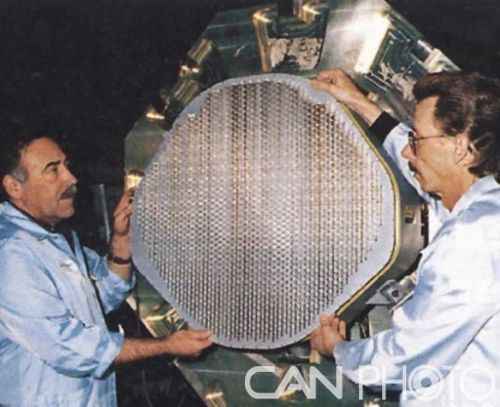 世界先进机载雷达与天线罩技术演进 世界先进机载雷达与天线罩技术演进