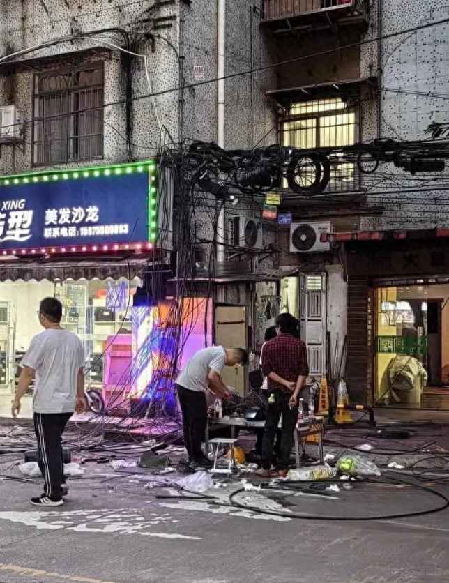 广州通信电力管价格风波:业主怒剪电缆事件警示录 广州通信电力管价格风波:业主怒剪电缆事件警示录