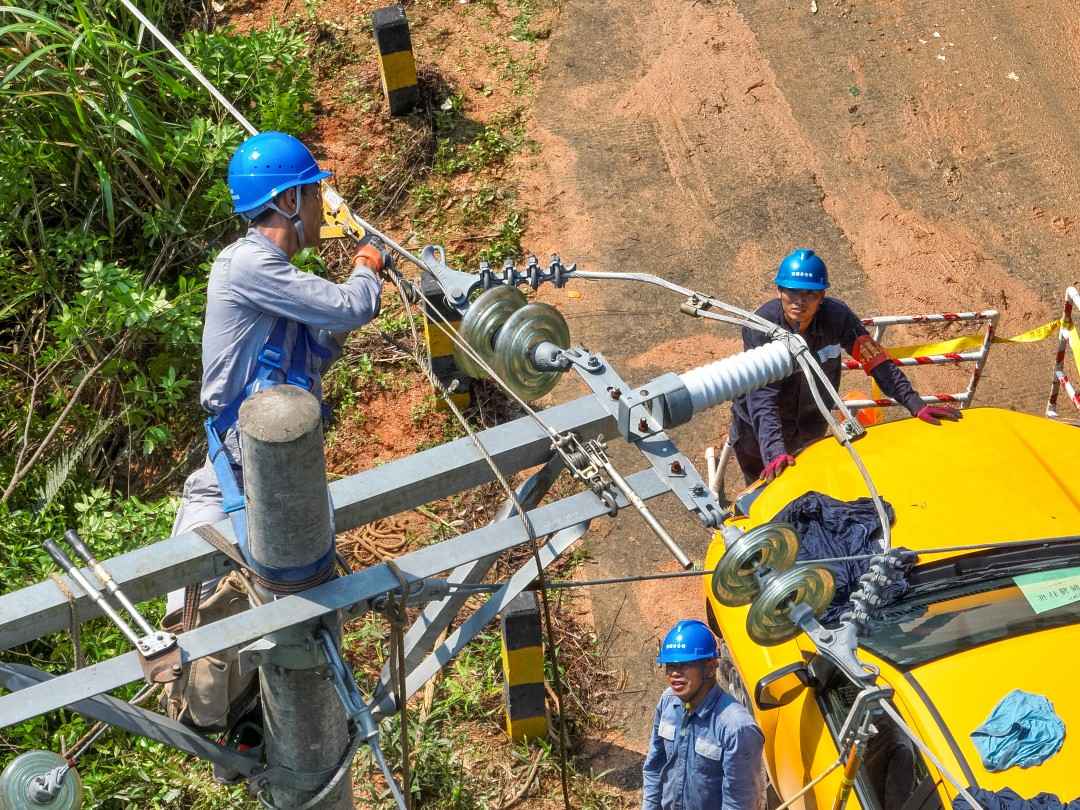 韶关通信电力管定制：江湾镇全面复电攻坚战
